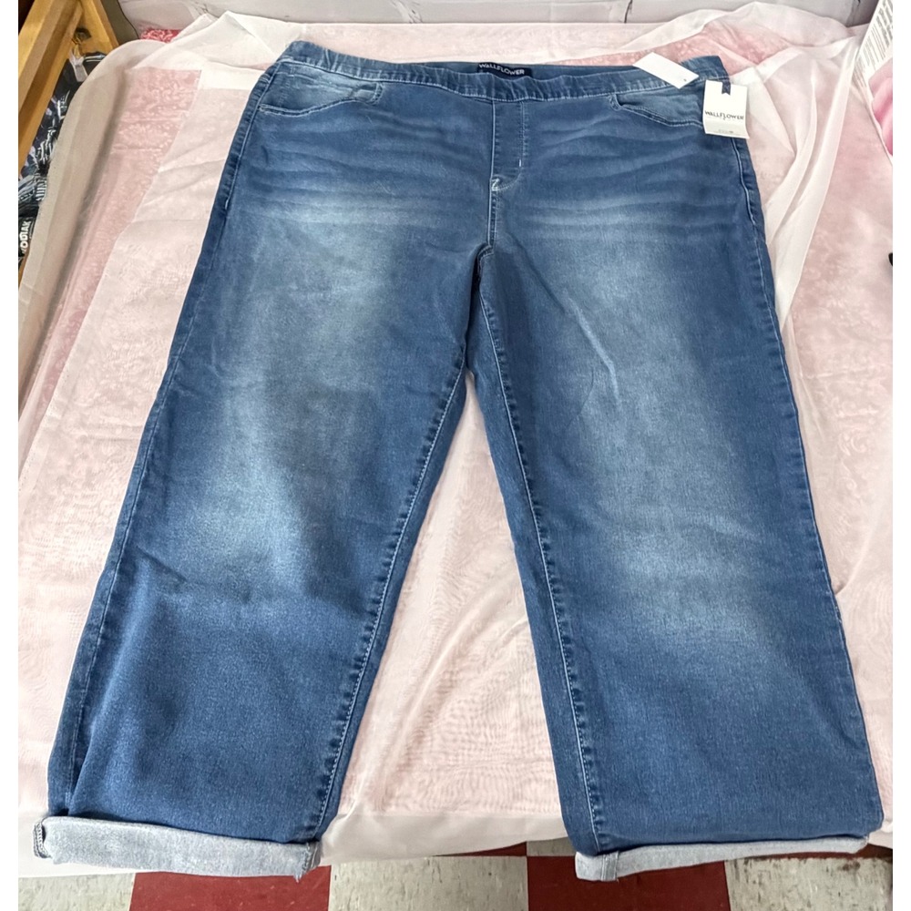 WallFlower Eco Insta-Soft Pull On Jeans Amal Blue Wash Plus Size 3X WPH1036P